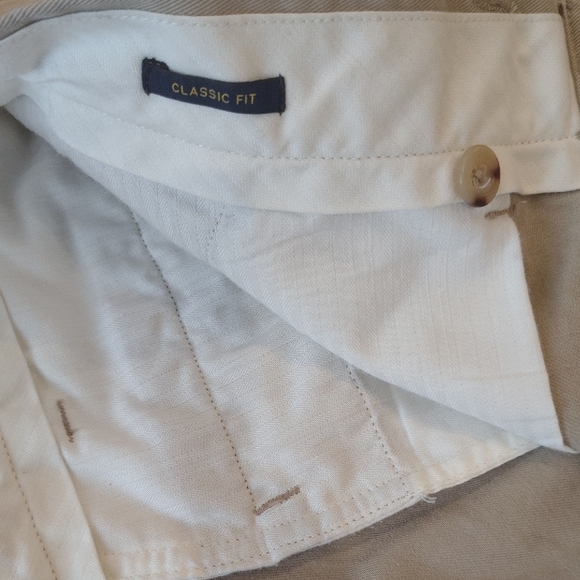 Ralph Lauren Men's Khaki Chinos Size 36x30 Classic Fit - Picture 4 of 10